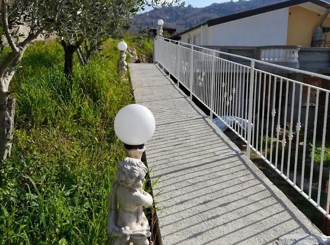 Domus Anfra ベッド・アンド・ブレックファスト